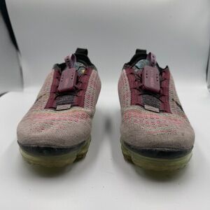 Nike Women's Sneakers in Pink and Purple